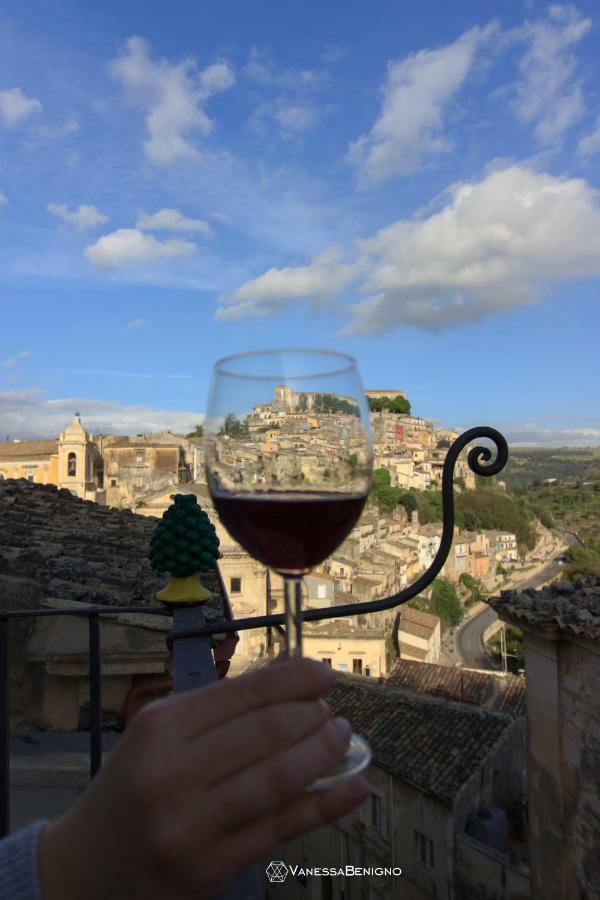 Il Sentiero Dell'Itria - Camere Con Vista Ragusa Eksteriør bilde