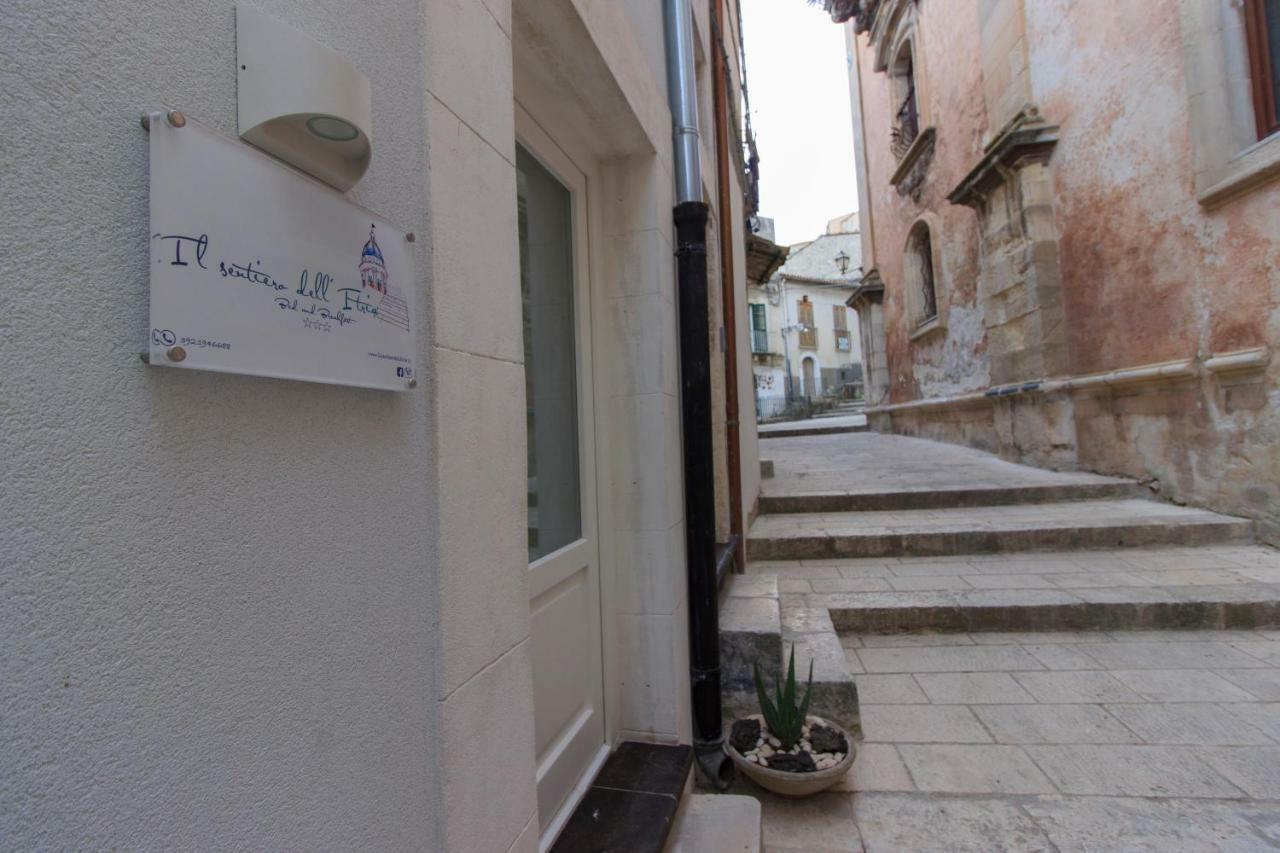 Il Sentiero Dell'Itria - Camere Con Vista Ragusa Eksteriør bilde